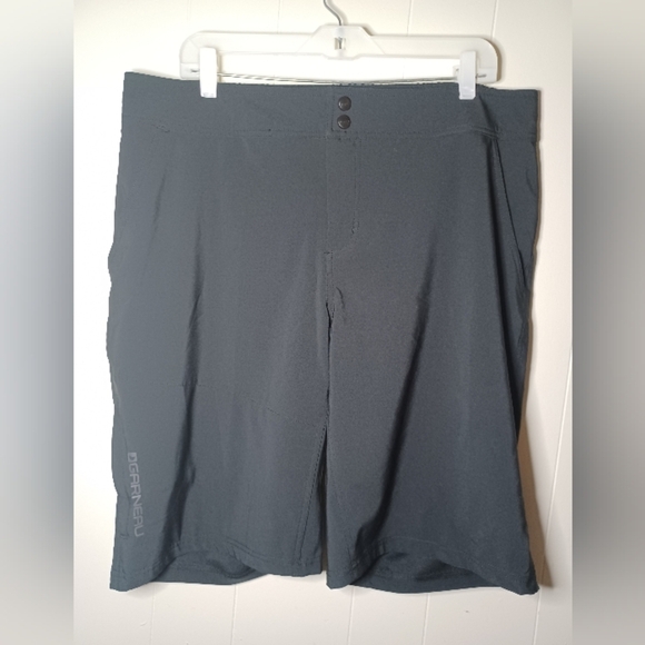 Louis Garneau Cycling Shorts Mens Size XL Black Longer Baggy Fit Stretch Elastic - Picture 1 of 8